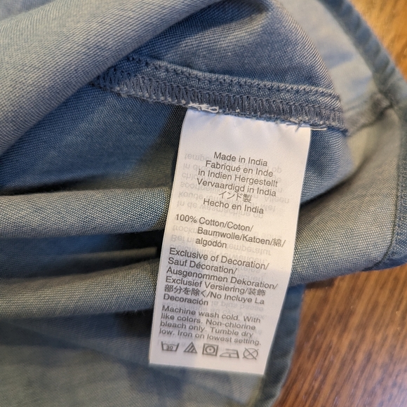 J. Crew Ruffle Chambray Top blue size 5 - Picture 6 of 6